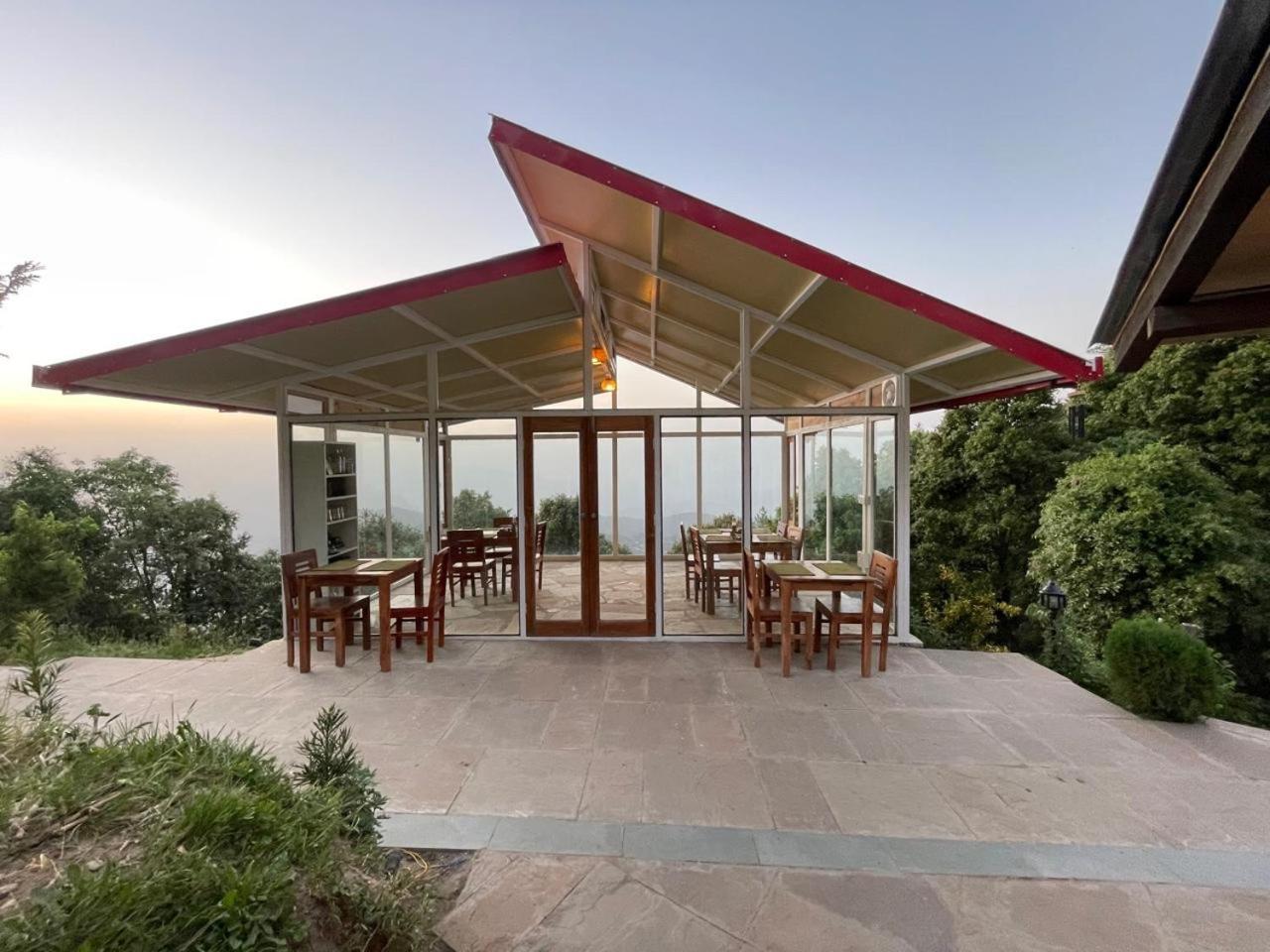 Shivaya Since 1953 Hotel Mukteshwar Exterior photo